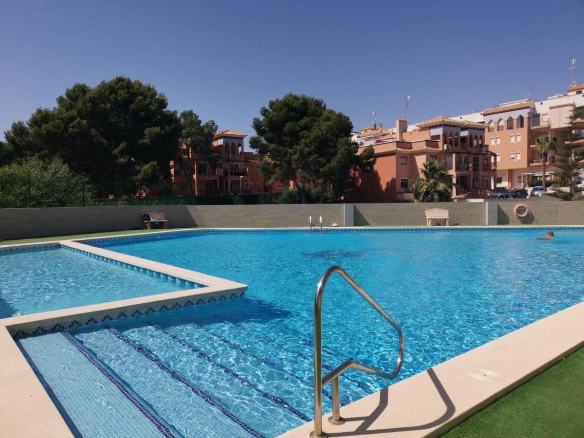 Lovely Apartment In Playa Flamenca Orihuela Zewnętrze zdjęcie